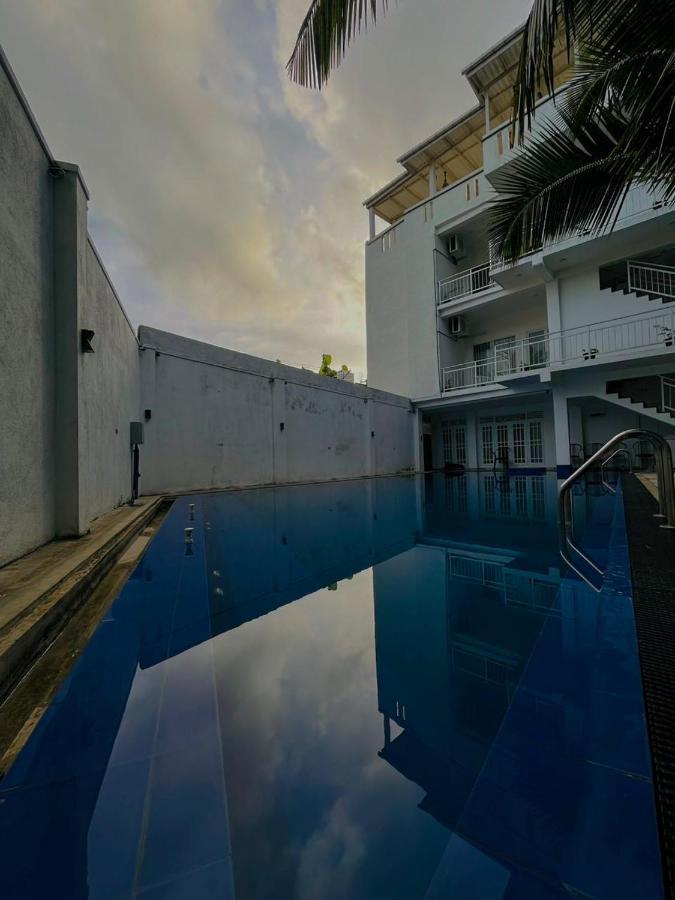 Sunset Sands Hikkaduwa Exterior photo